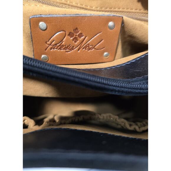 Patricia Nash Leather Irving Bucket Satchel Crossbody Purse Bag Black - Picture 12 of 14